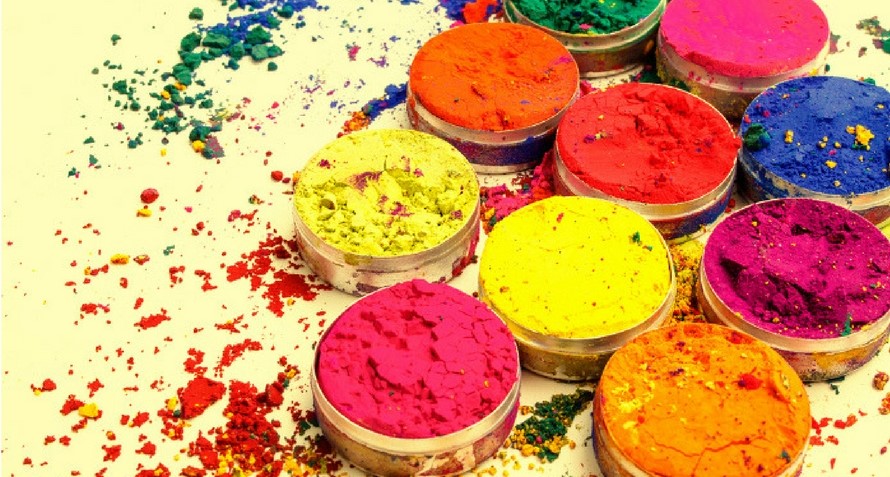 5 Ways to celebrate an eco-friendly Holi