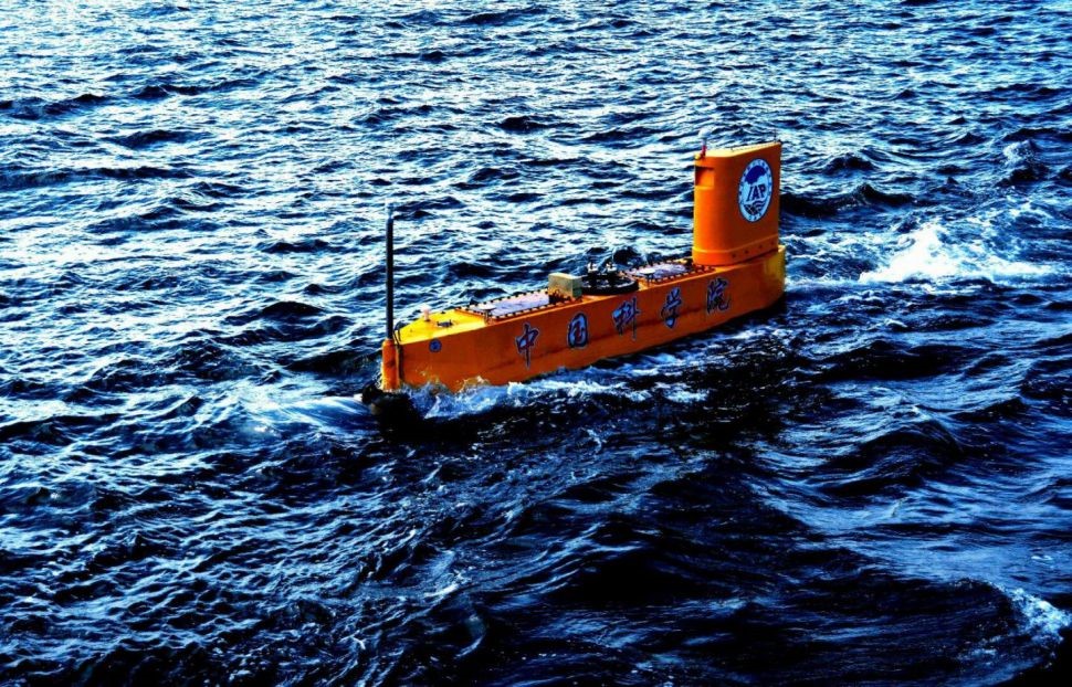 China Tests World's 1st Robot Ship to launch small rockets