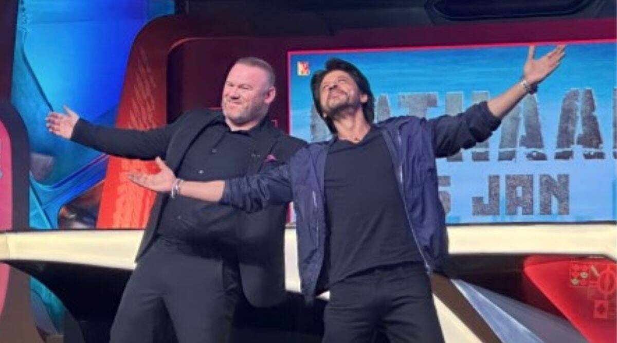 Shah Rukh Khan and Wayne Rooney discuss Pathaan during FIFA Final